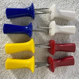 5/$35 Zyliss Interlocking Corn Holders Set Red Blue Yellow White